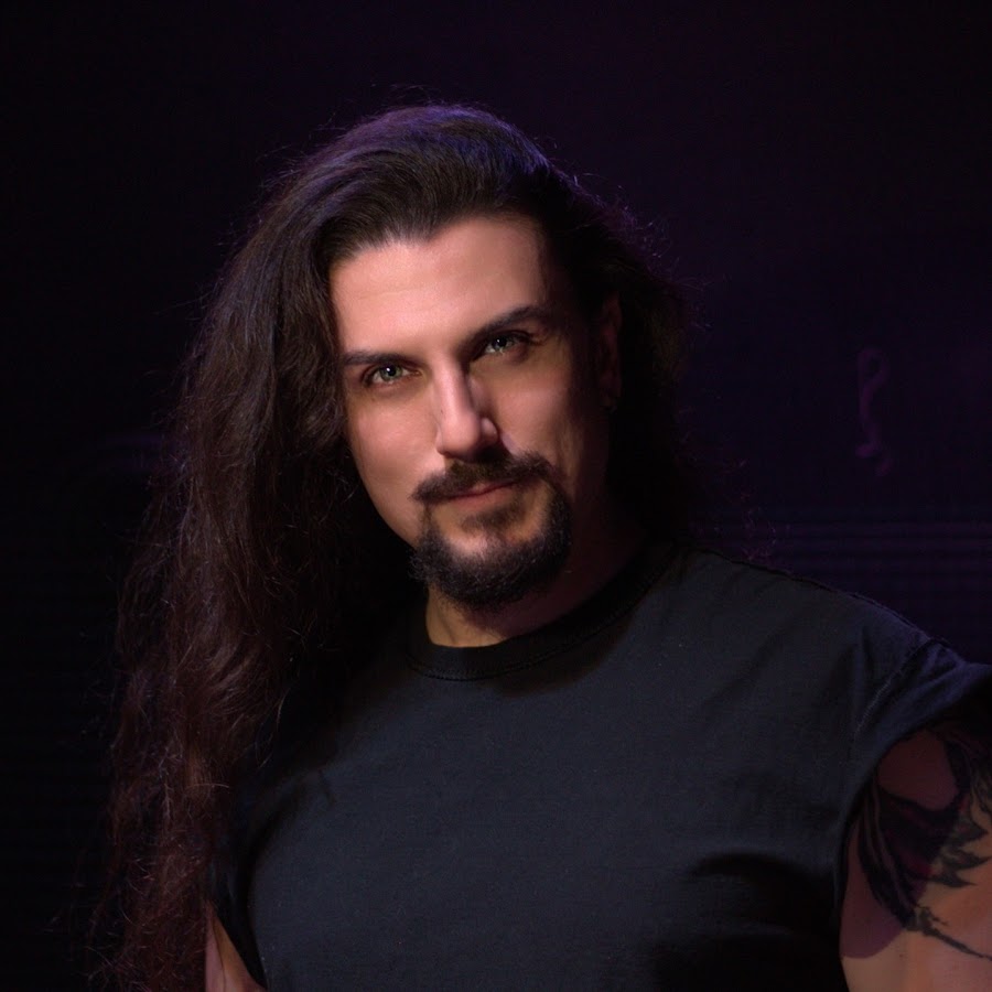 Onur Çobanoğlu portre fotoğrafı